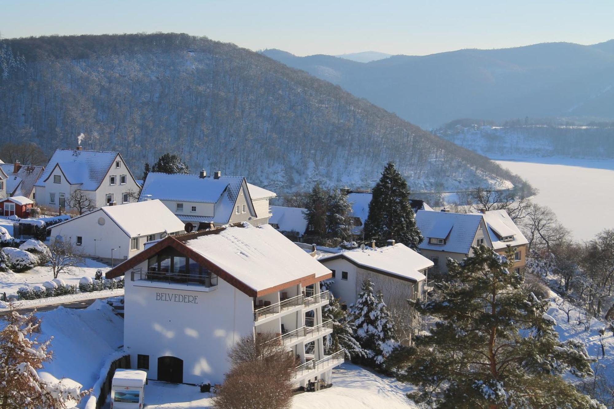 Belvedere Appart & Chalet - Ihr Zuhause Auf Zeit Am Edersee - Ihr Geschenk Die Gaestecard Grimmheimat Waldeck  Εξωτερικό φωτογραφία